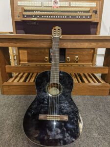 Yamaha C40